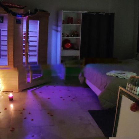Le Coccole Luxury Suite Sannicandro di Bari Bagian luar foto